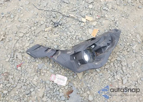 2015 BMW X1 xDrive28I z USA, uszkodzony, nr VIN WBAVL1C59FVY38384